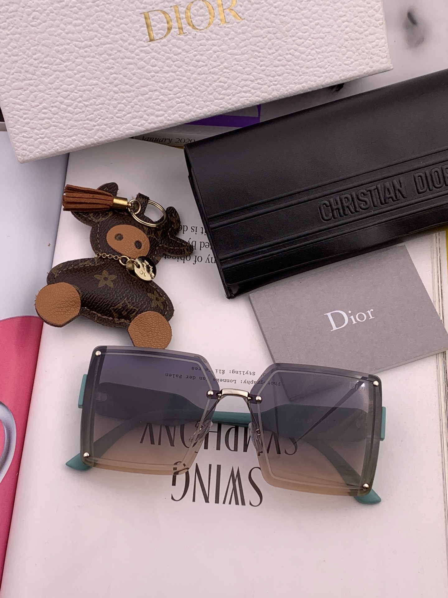 sunglasses Dior CD9230 - vstockx
