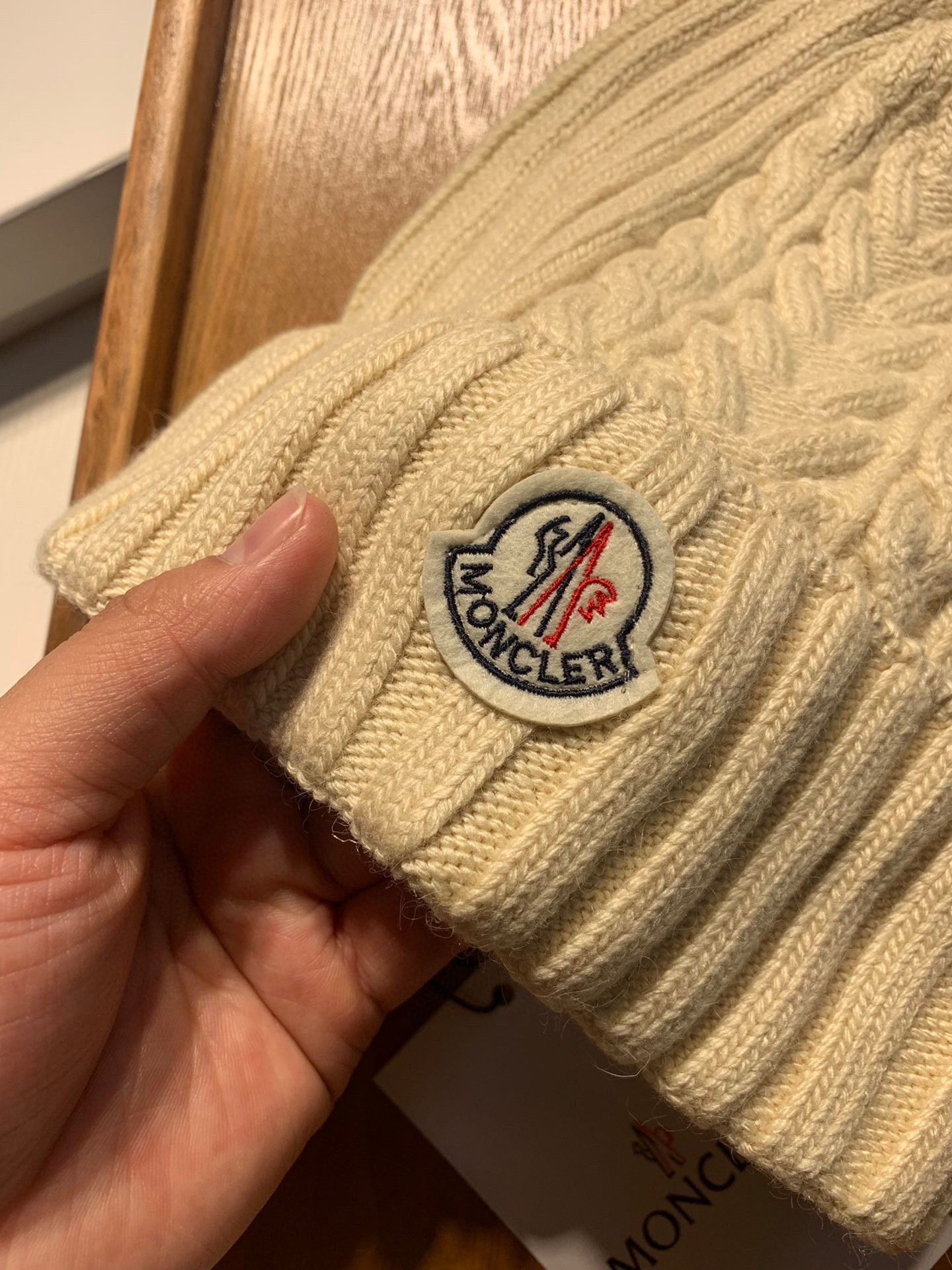 Hat Moncler 3 - vstockx