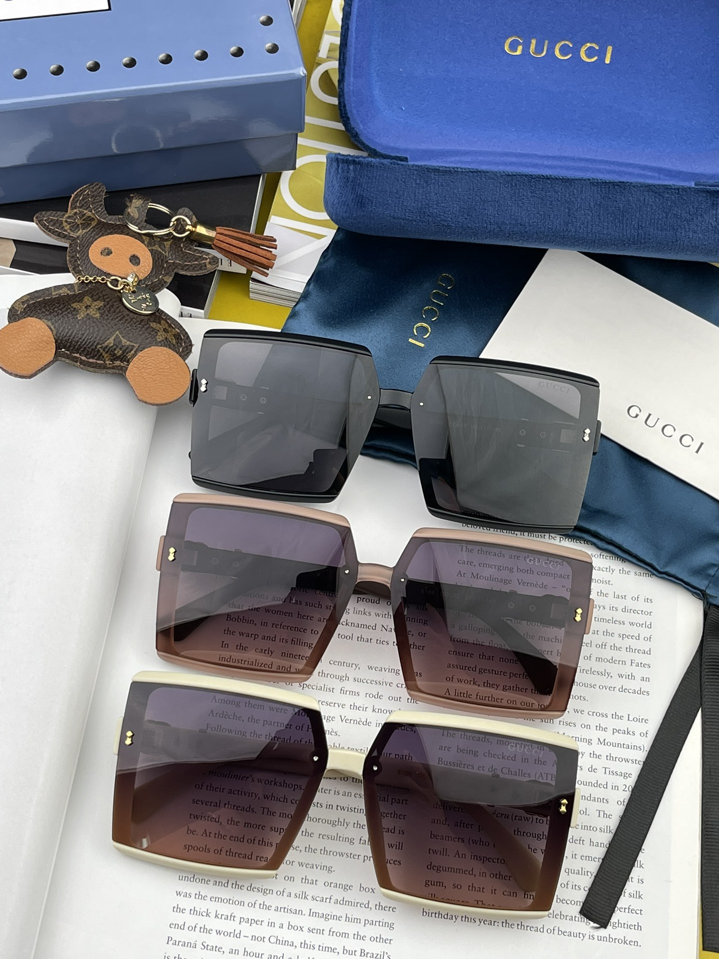 Sunglasses Gucci G1066 - vstockx