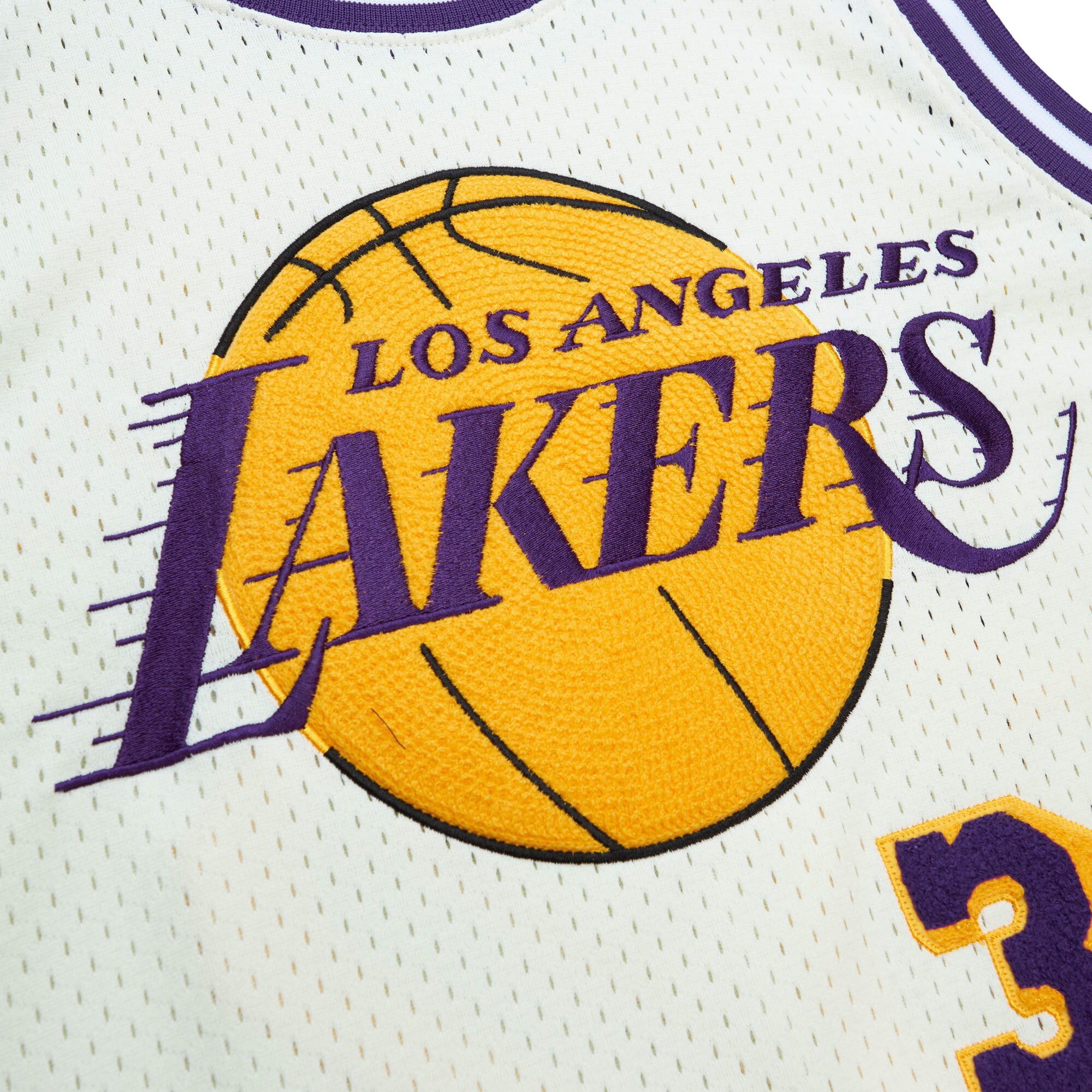 Magic Johnson Los Angeles Lakers Mitchell & Ness Chainstitch Swingman Jersey - Cream - vstockx
