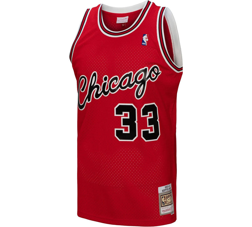 Mens Chicago Bulls Scottie Pippen Mitchell & Ness Red 2003 Hardwood Classics Swingman Jersey - vstockx