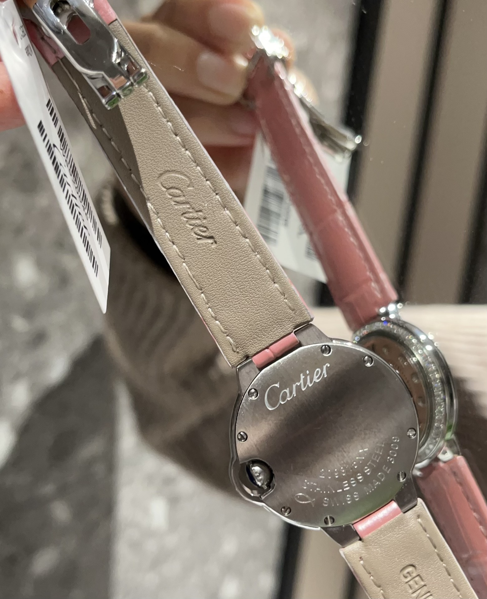 Watches Cartier 322172 size:33 mm - vstockx