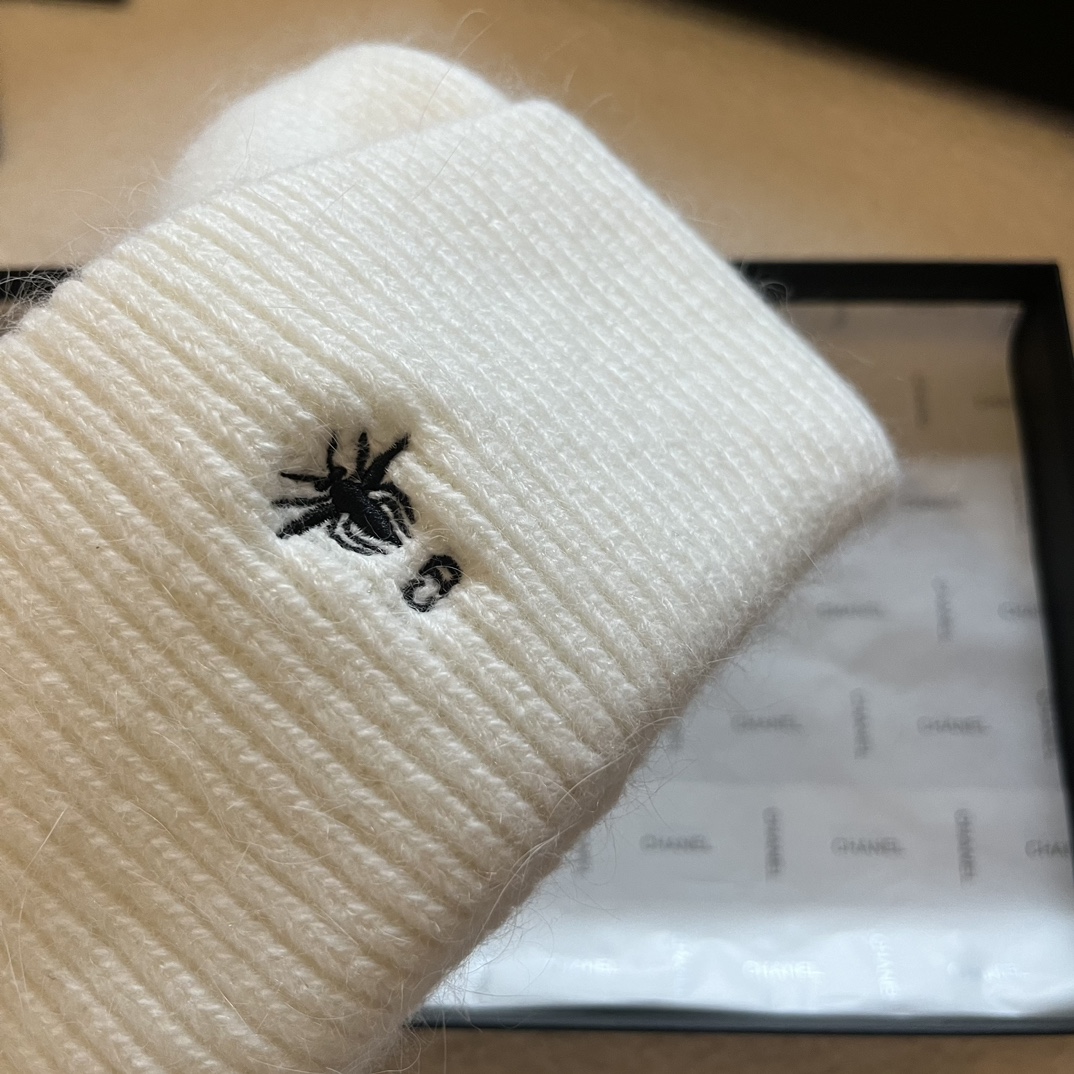 Streetwear Hat DIOR 329191 - vstockx