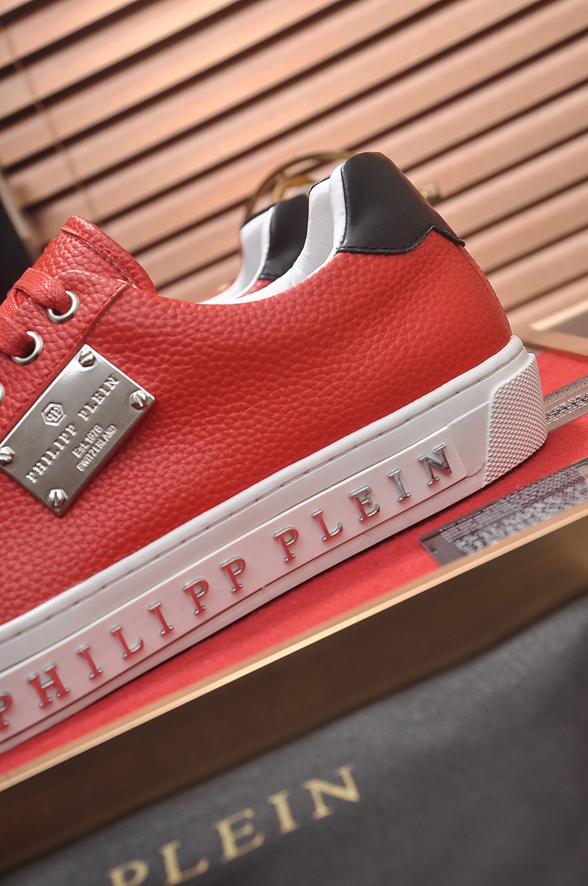 Philipp Plein Low Top Sneakers 22 - vstockx