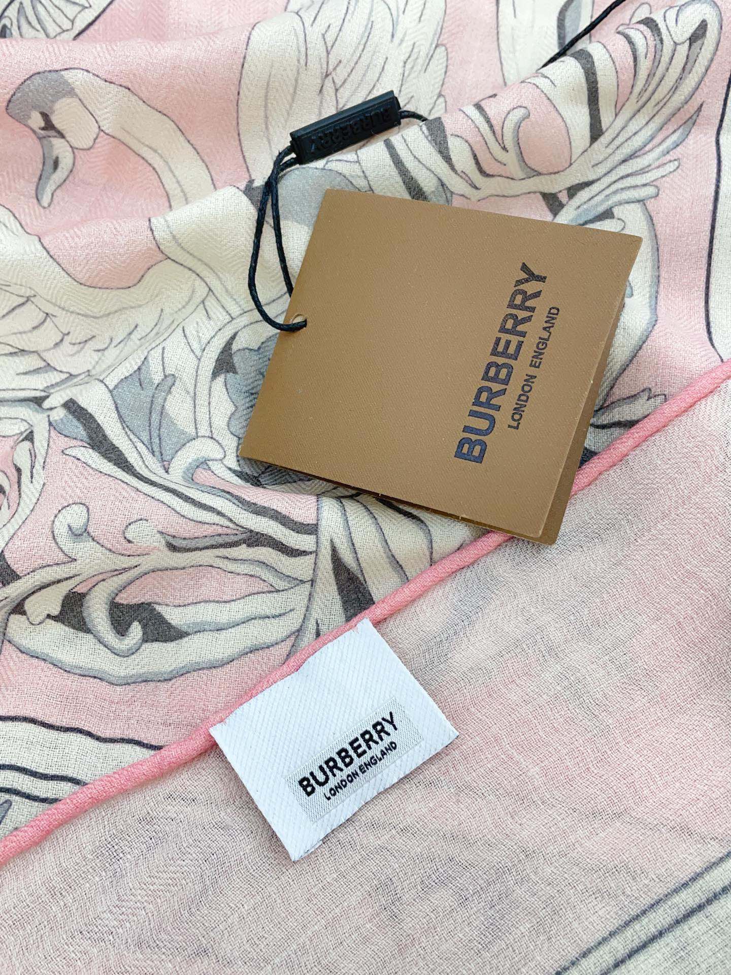 Streetwear Scarf BURBERRY 328740 SIZE:140cm*140cm - vstockx