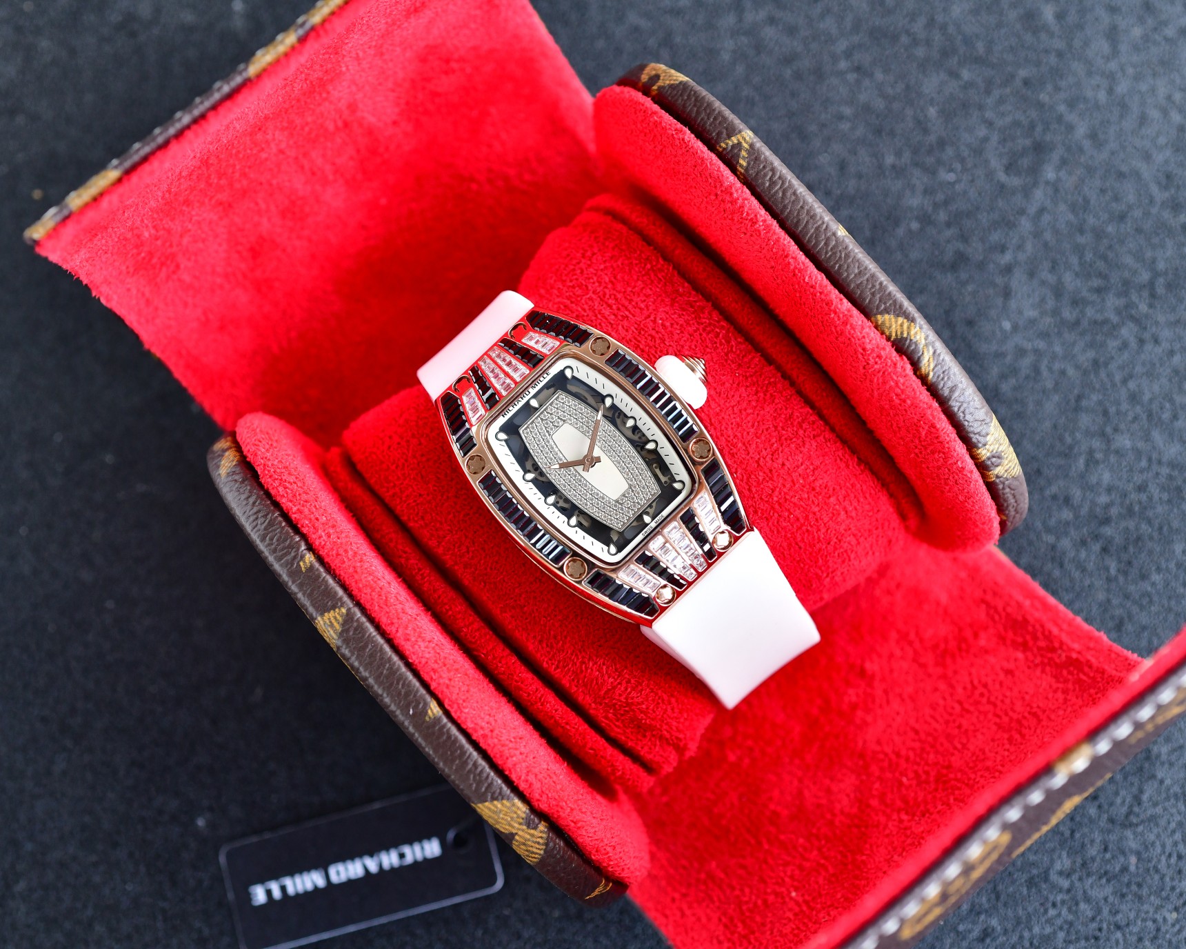 Watches Richard Mille 322594 size:45*31 mm - vstockx