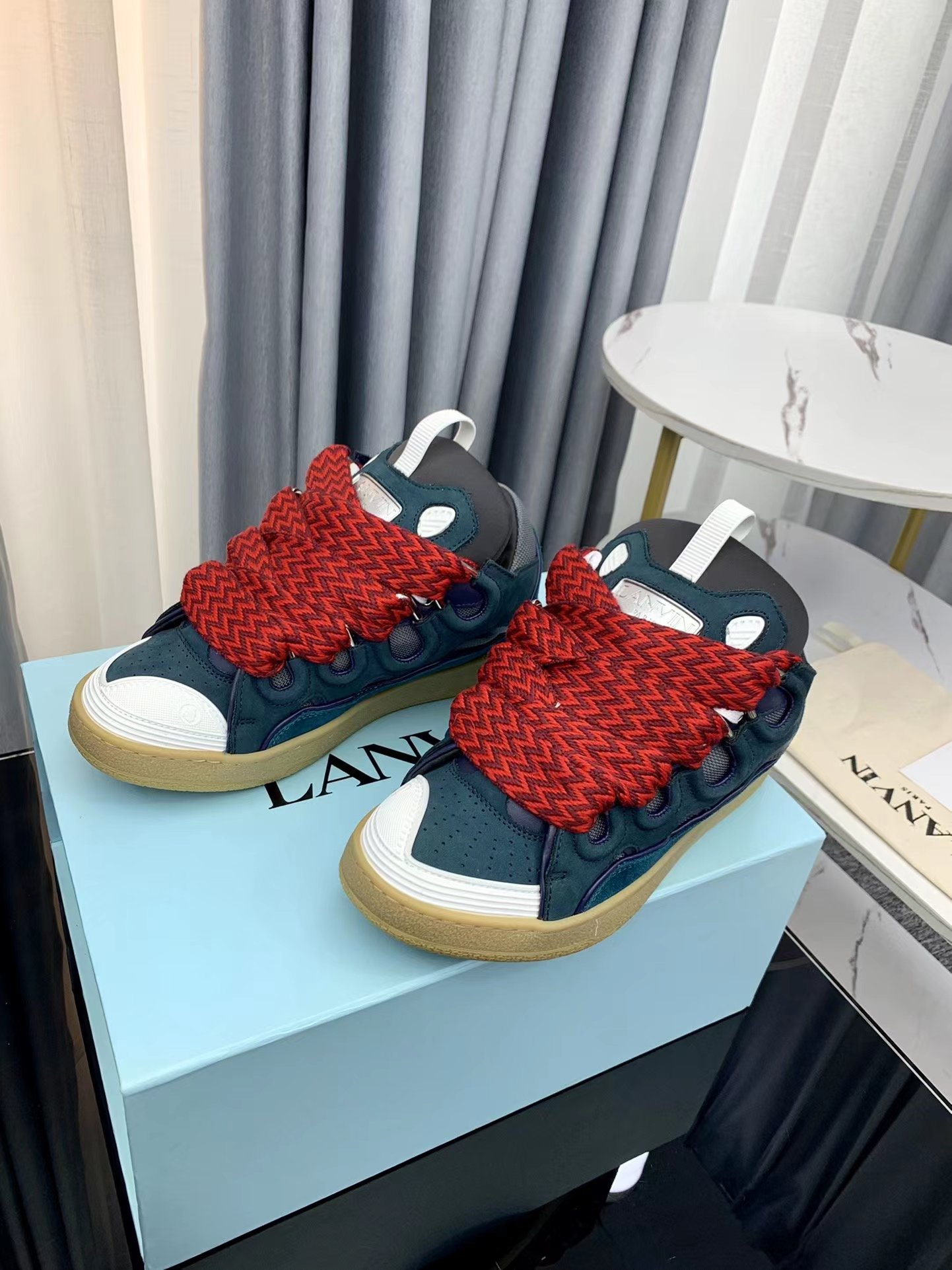 Lanvin Curb Sneaker - vstockx