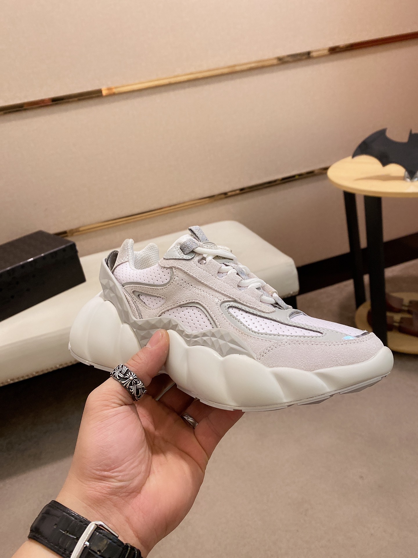 MCM Low Top Logo Lace-up Sneakers 12 - vstockx