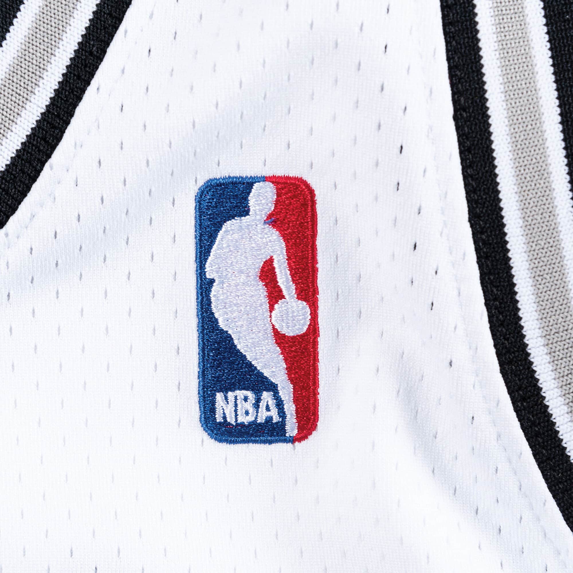 Authentic Jersey San Antonio Spurs Home Finals 1998-99 Tim Duncan - vstockx