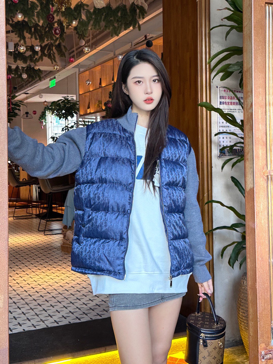 Clothes DIOR 621 - vstockx