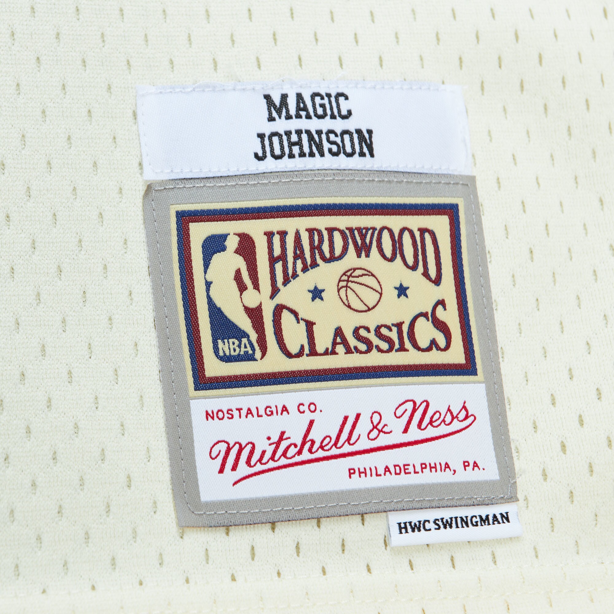 Magic Johnson Los Angeles Lakers Mitchell & Ness Chainstitch Swingman Jersey - Cream - vstockx