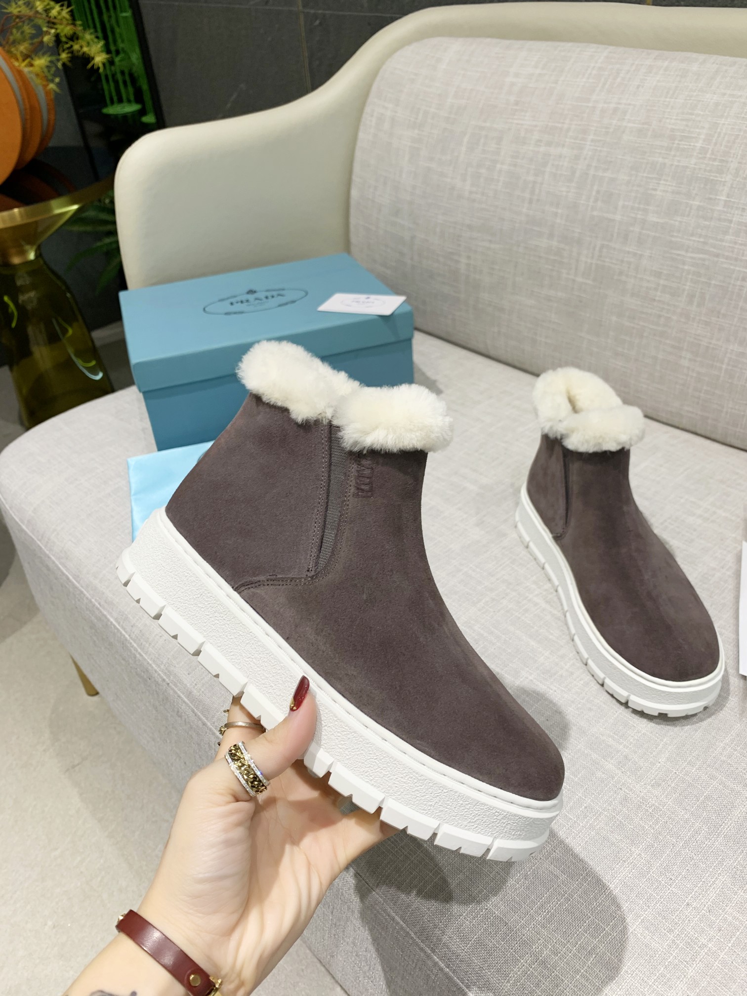 Prada Boots Women 8 - vstockx