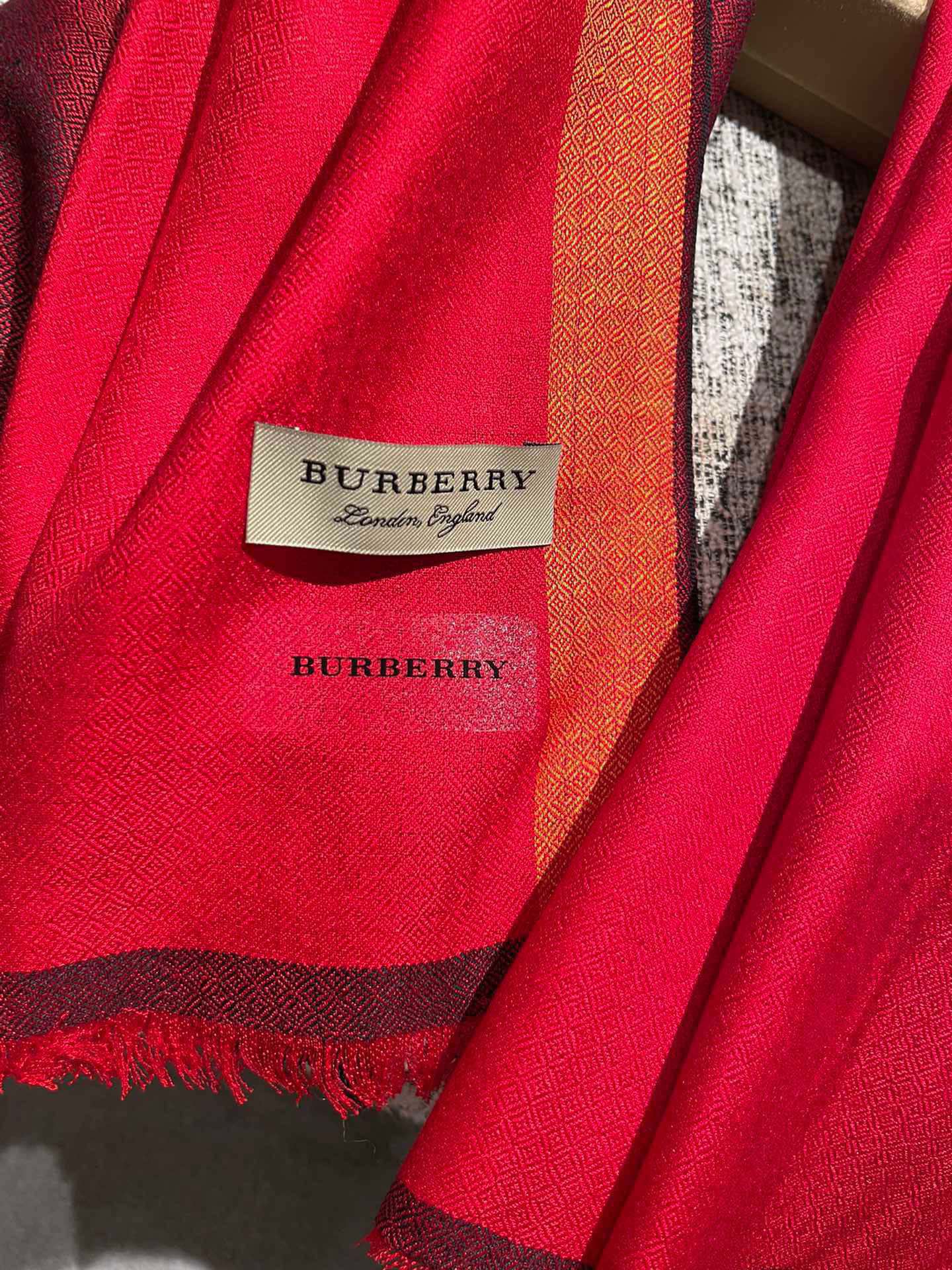 Streetwear Scarf BURBERRY 328947 SIZE:70*200cm - vstockx