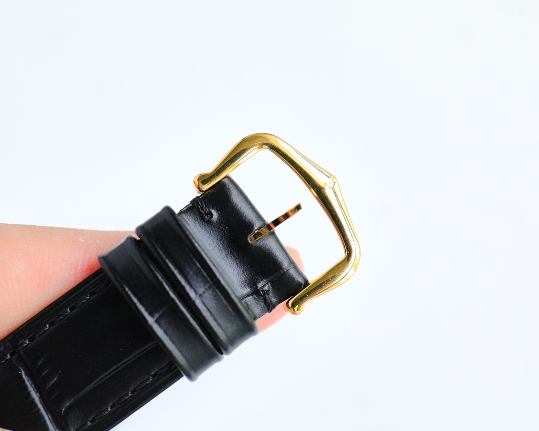 Watches Cartier 322140 size:45 mm - vstockx