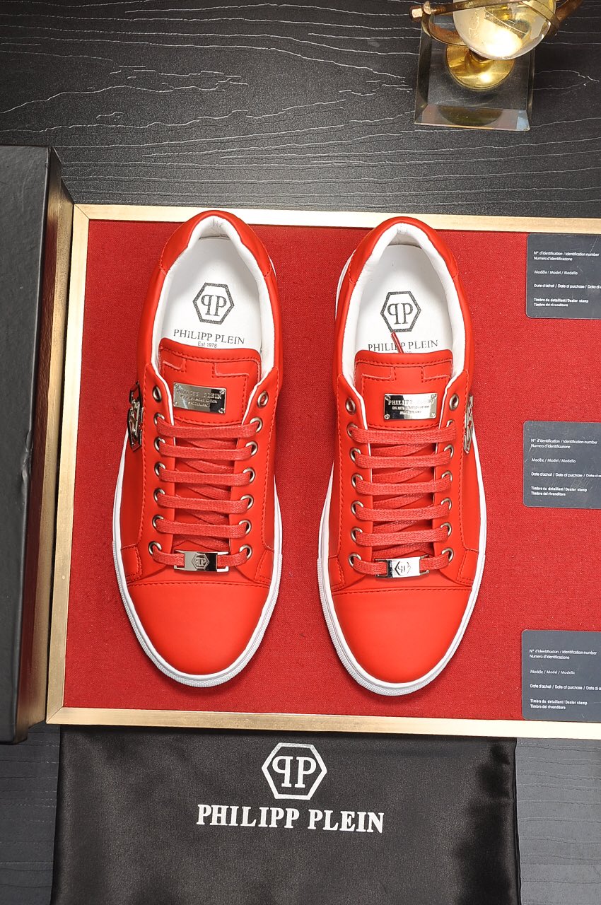 Philipp Plein Low Top Sneakers 27 - vstockx