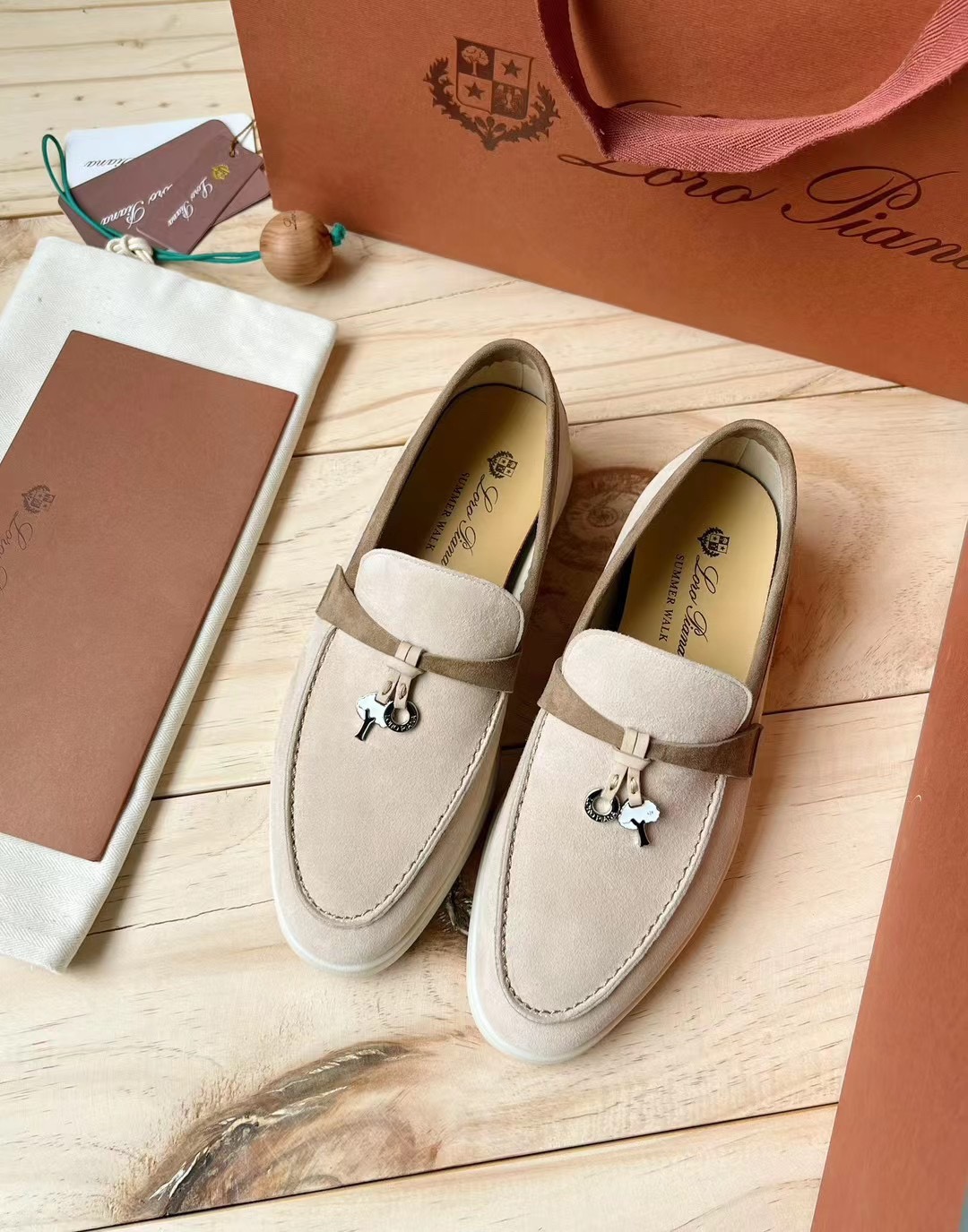 Loro Piana shoes 314 - vstockx