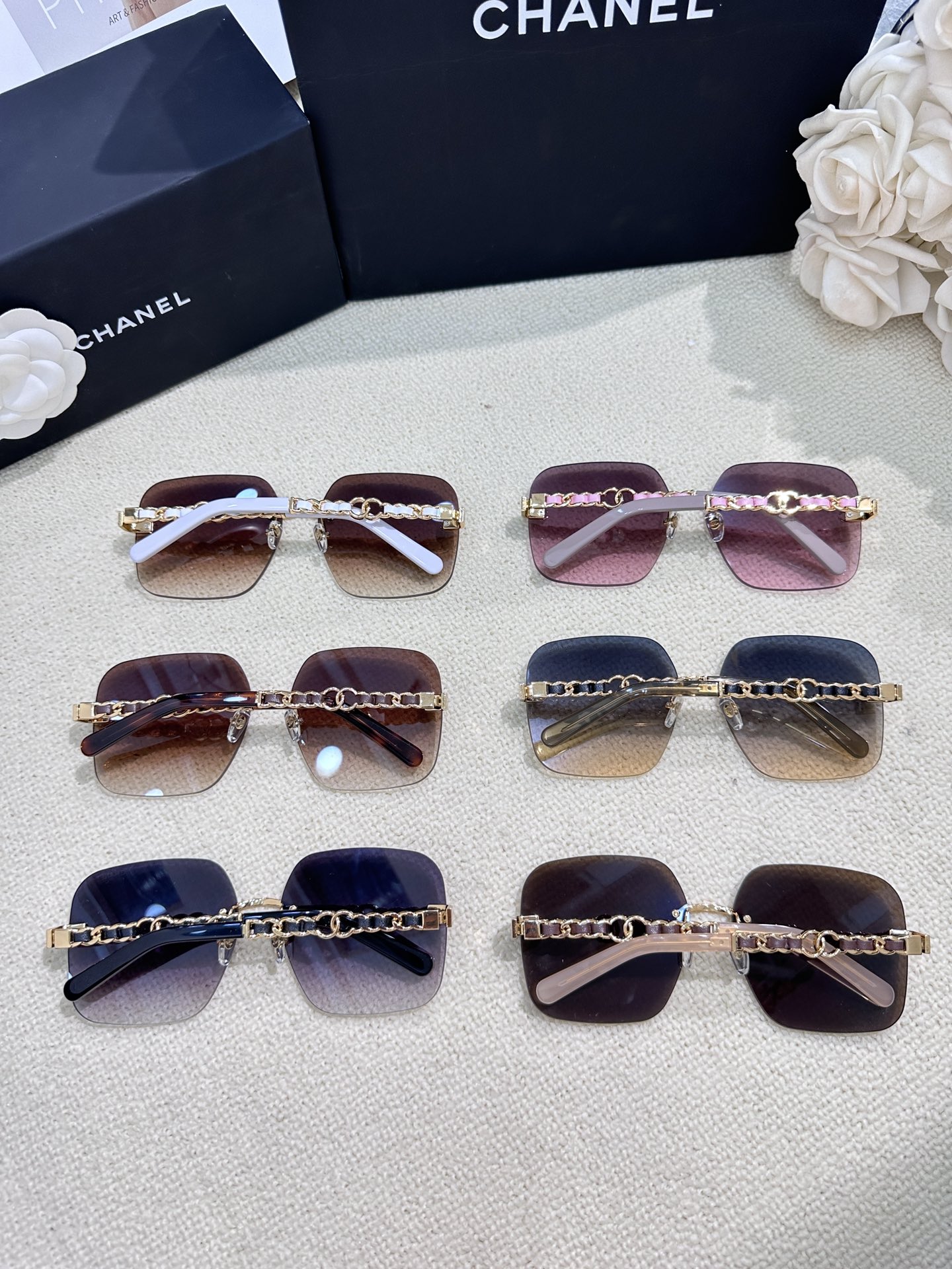 Sunglasses Chanel CH8029 62-15-136 - vstockx