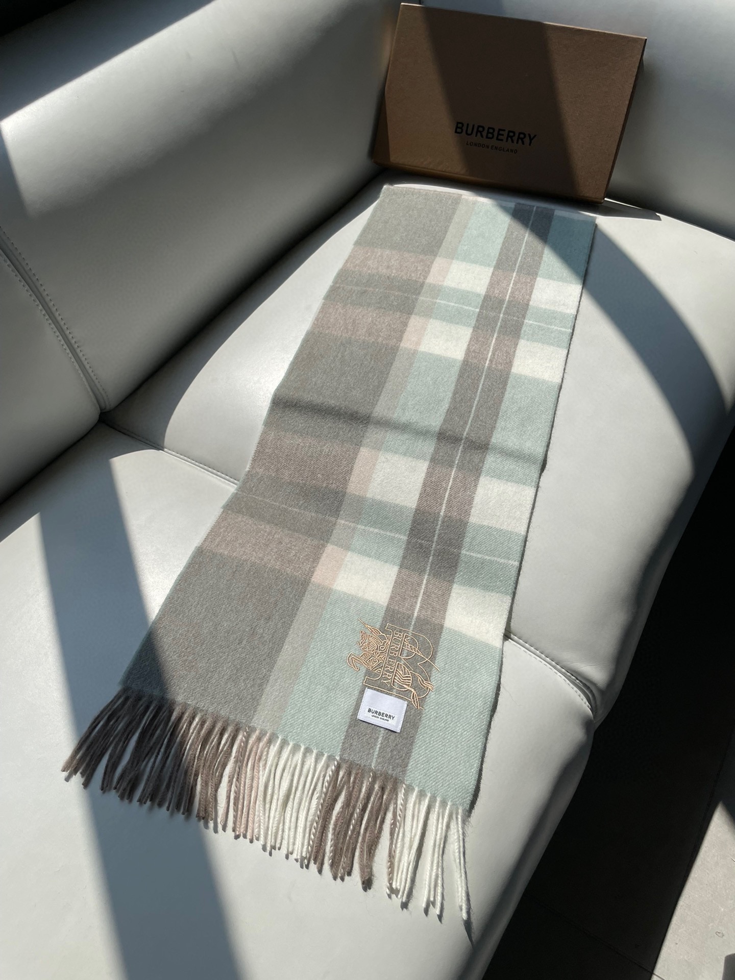 Streetwear Scarf Burberry 329089 size:180*35cm - vstockx