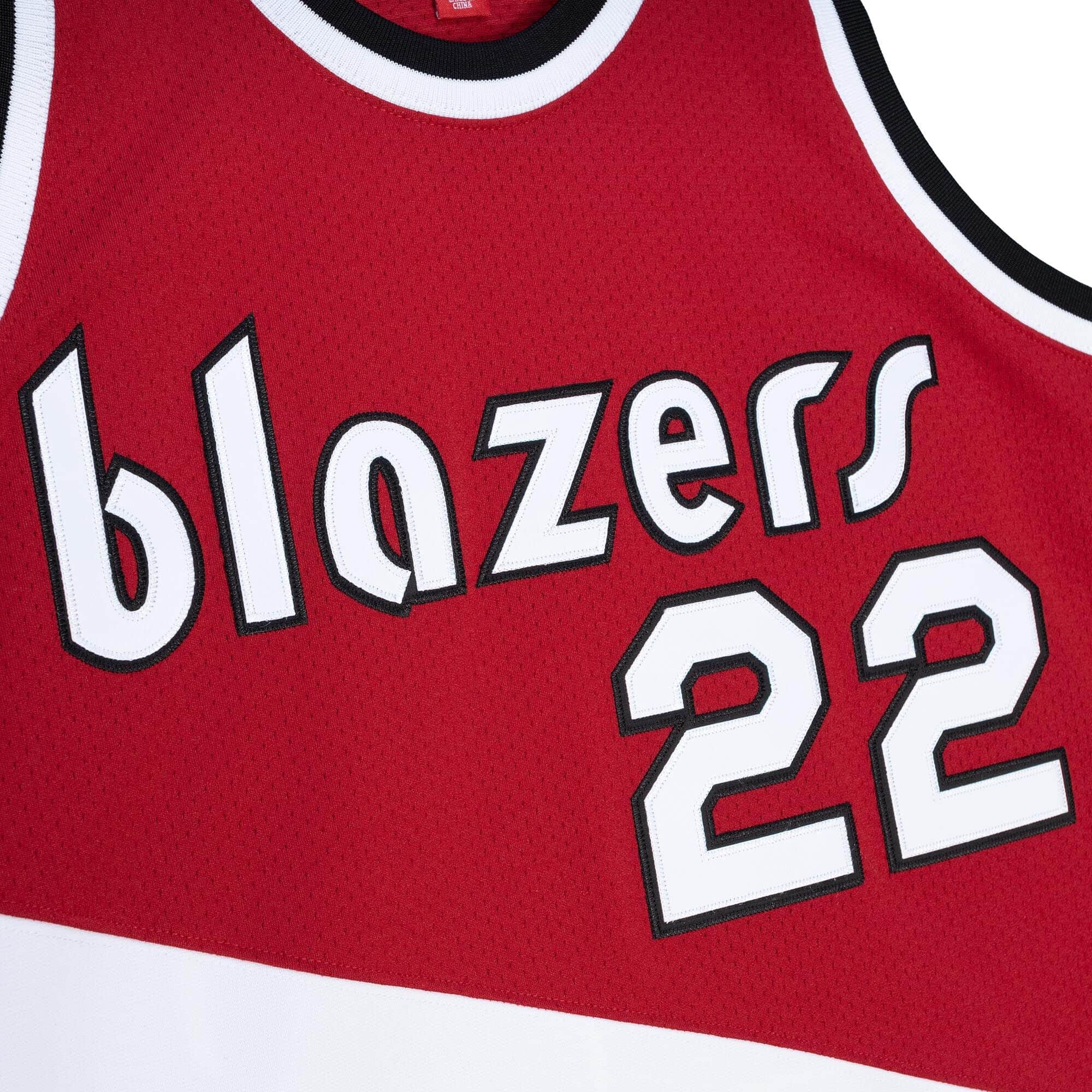 Authentic Clyde Drexler Portland Trail Blazers 1983-84 Jersey - vstockx