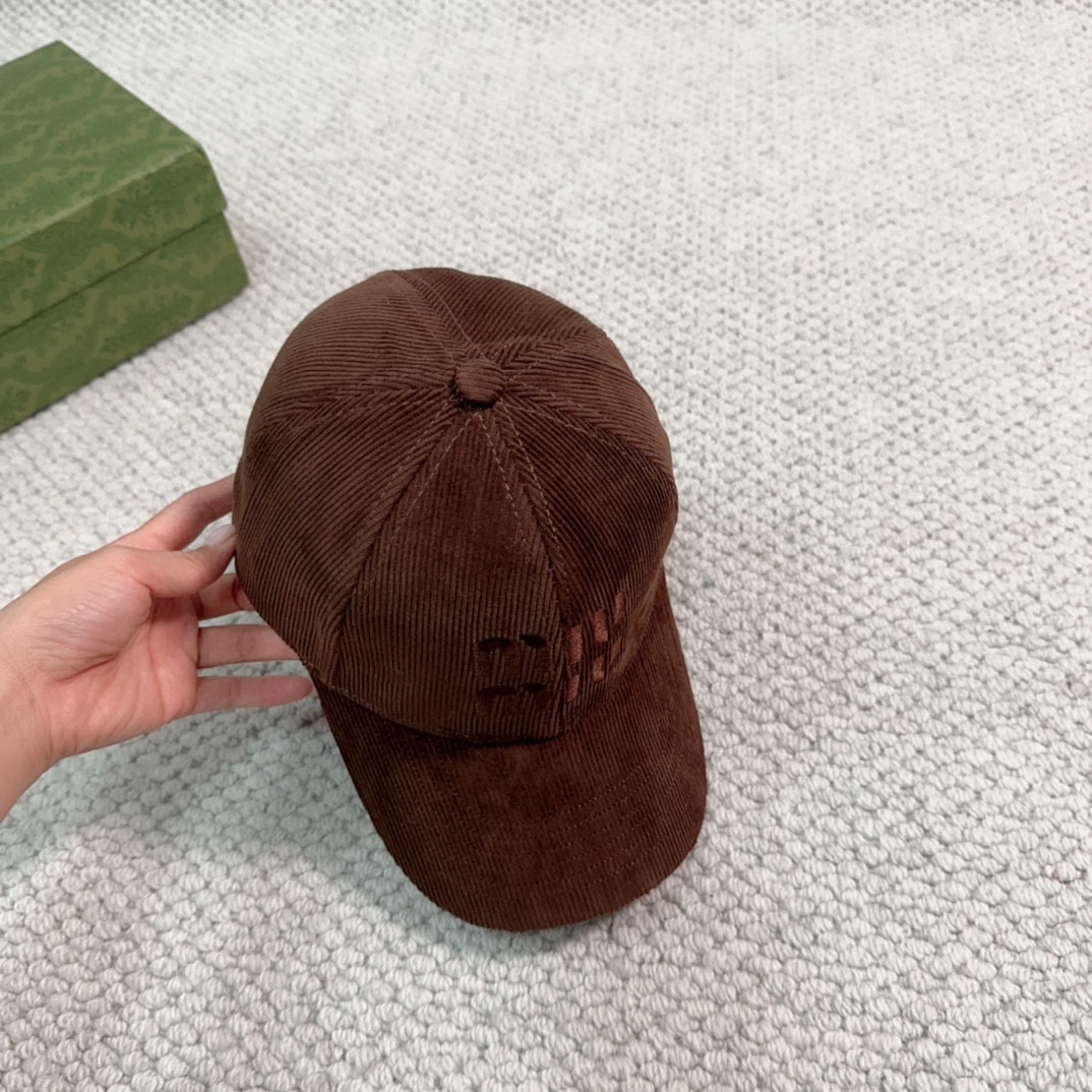 Streetwear Hat Miu 329311 - vstockx