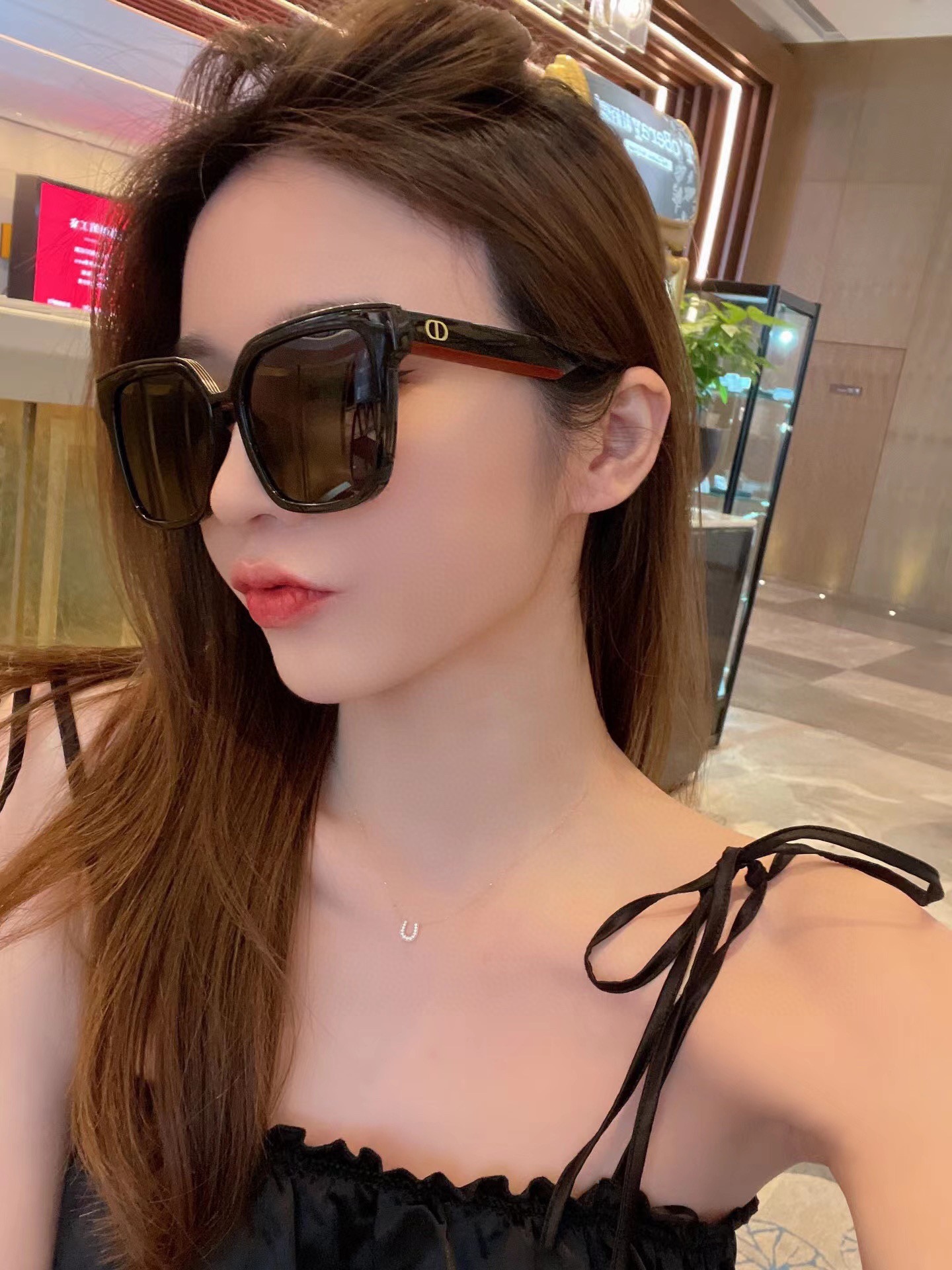 sunglasses Dior CD1611 - vstockx