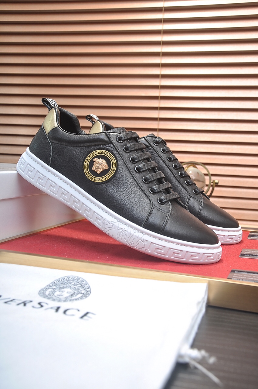 Versace Greca Sneaker 28 - vstockx