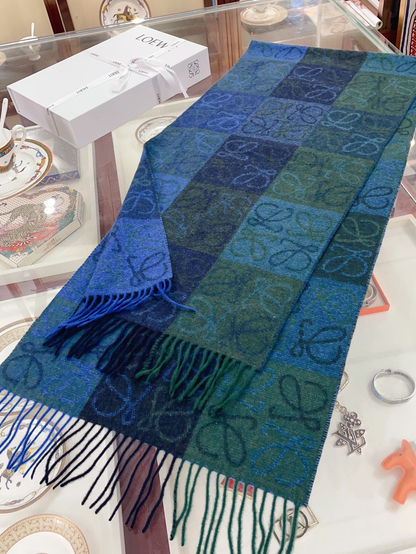 Streetwear Scarf Loewe 328729 SIZE:40x200cm - vstockx