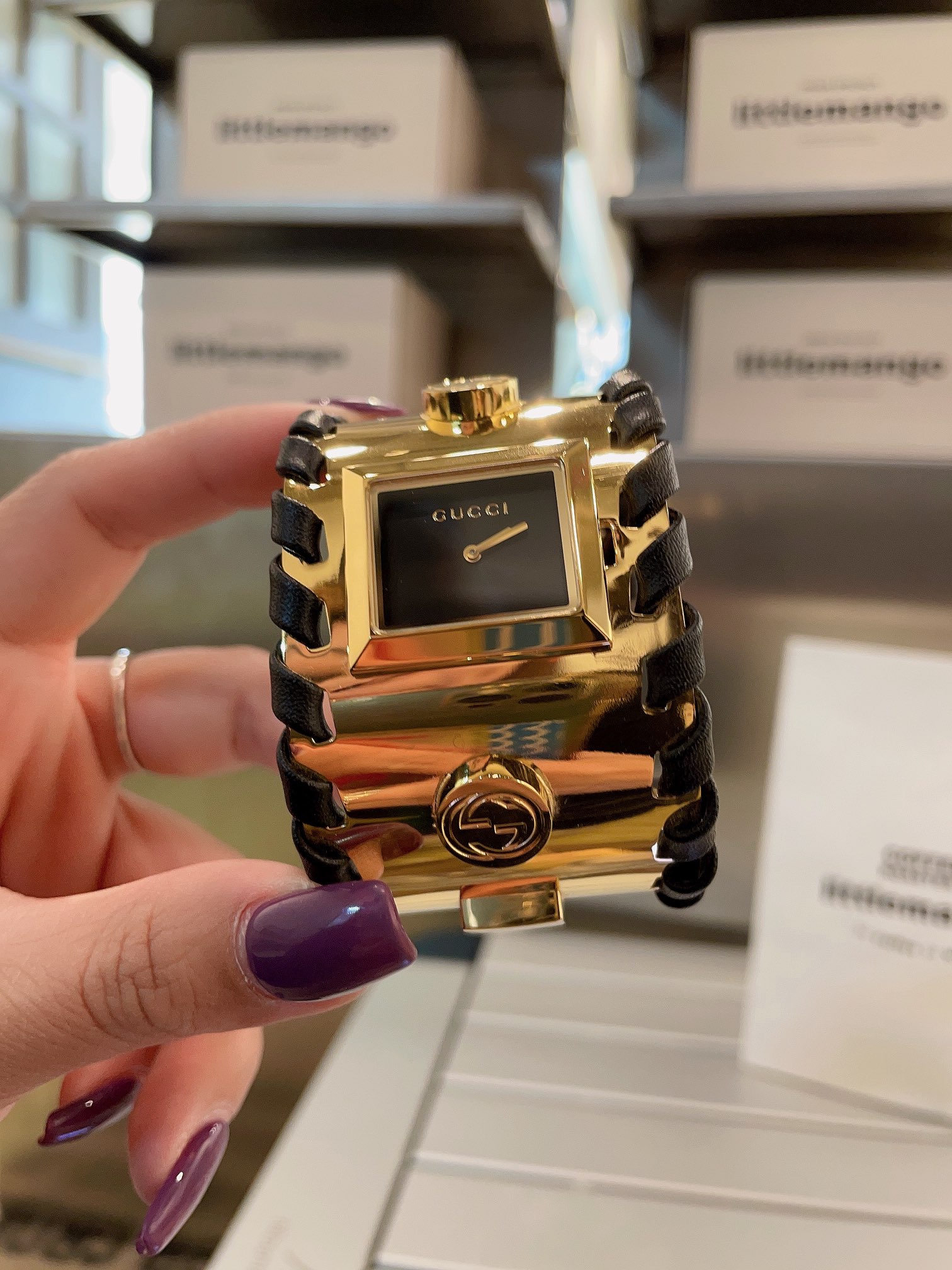 Watches GUCCI 323462 size:36 cm - vstockx