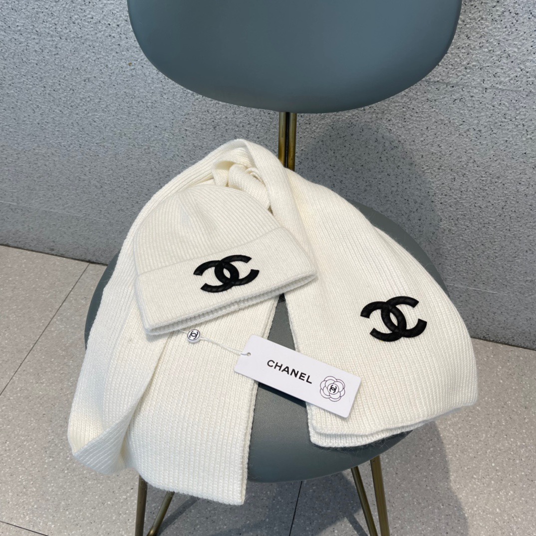 Hat & Scarf Chanel 4 - vstockx