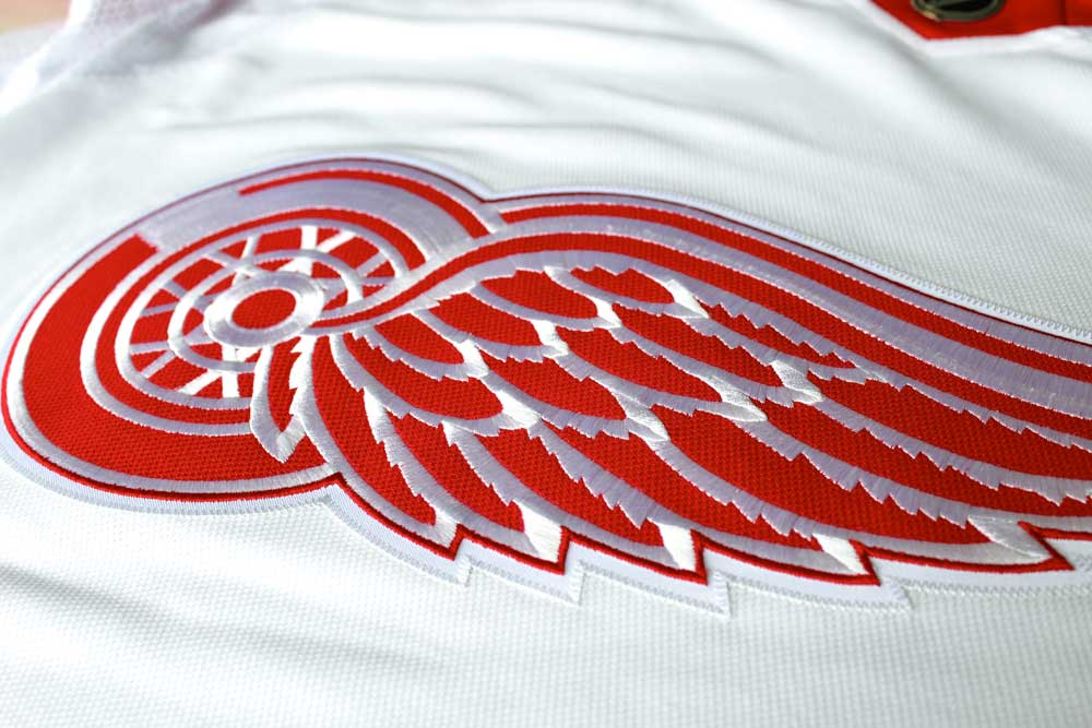 Detroit Red Wings Adidas Authentic Away NHL Hockey Jersey - vstockx