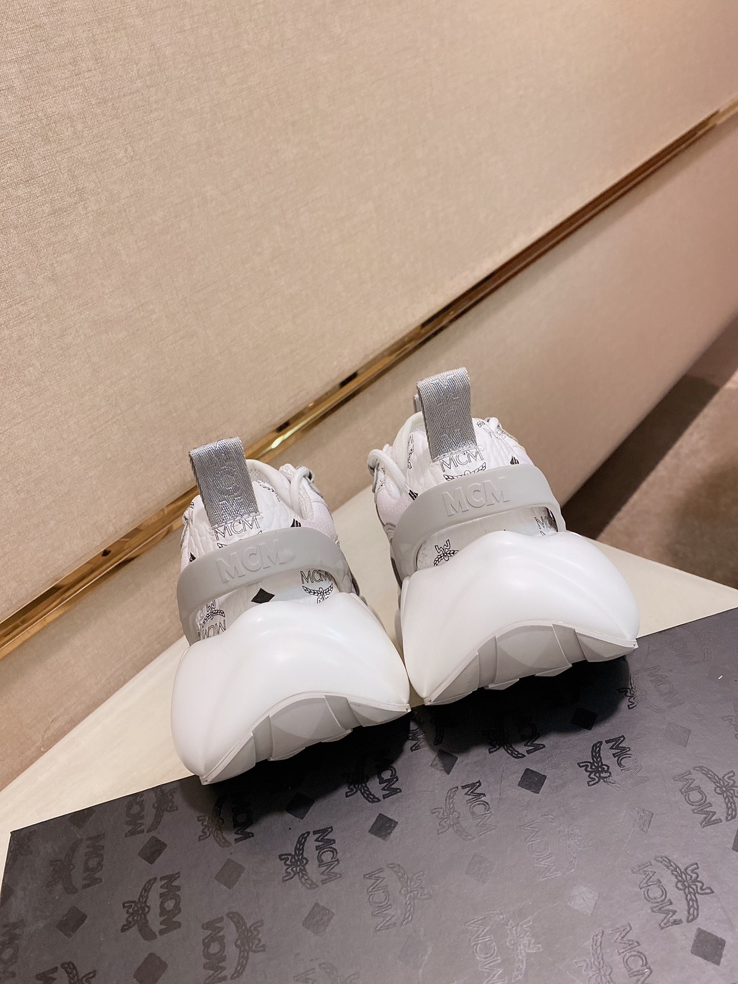 MCM Low Top Logo Lace-up Sneakers 2 - vstockx