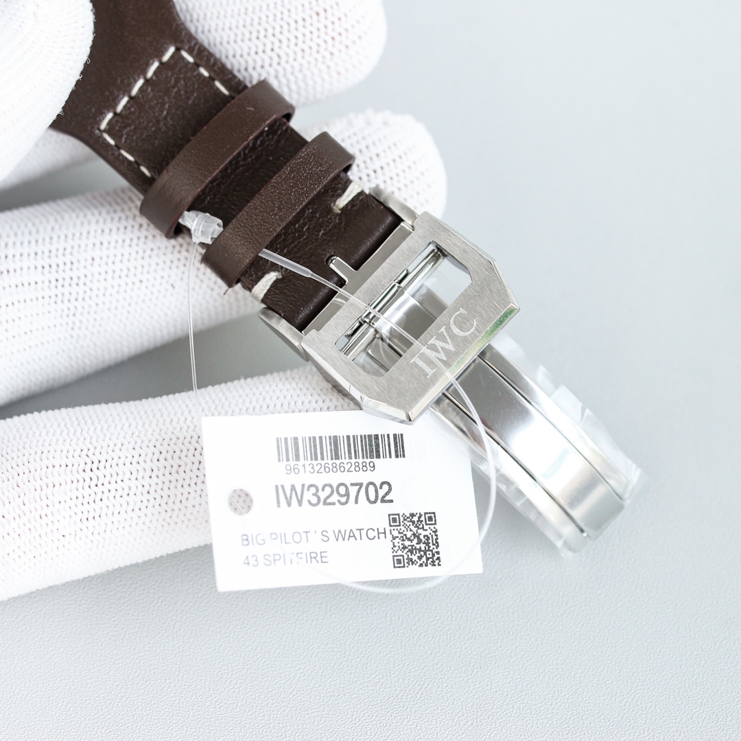 Watches IWS 323059 size:43 mm - vstockx