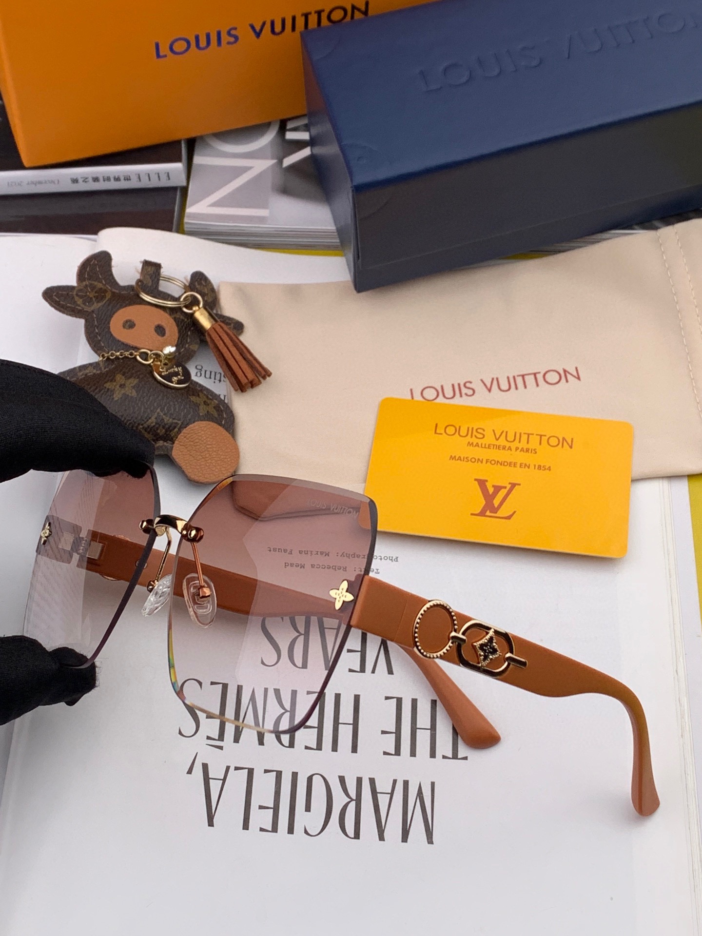 Sunglasses Louis Vuitton L0998 - vstockx