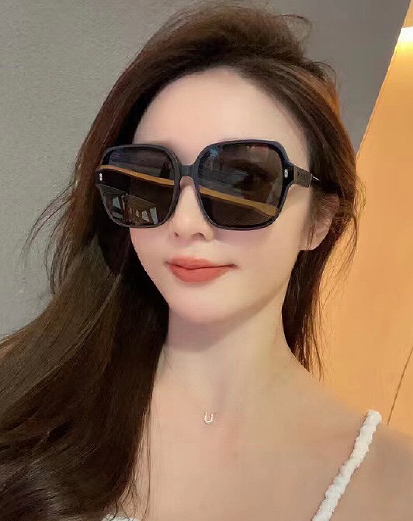 sunglasses Dior CD3220 - vstockx