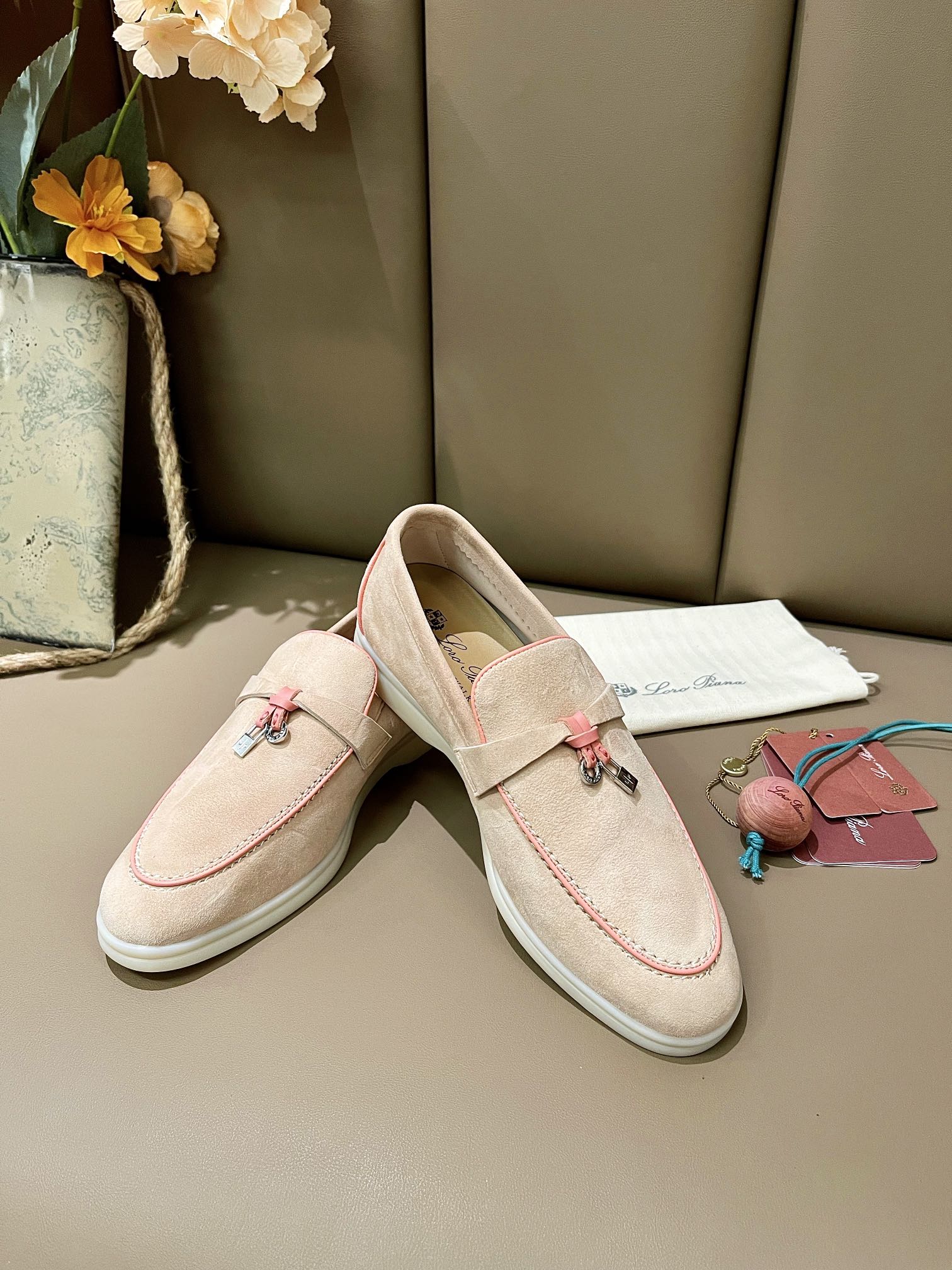 Loro Piana shoes 172 - vstockx