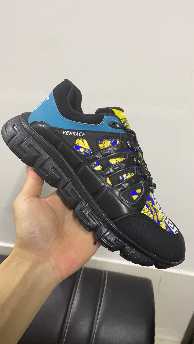 Versace Trigreca Medusa Renaissance Print Blue - vstockx
