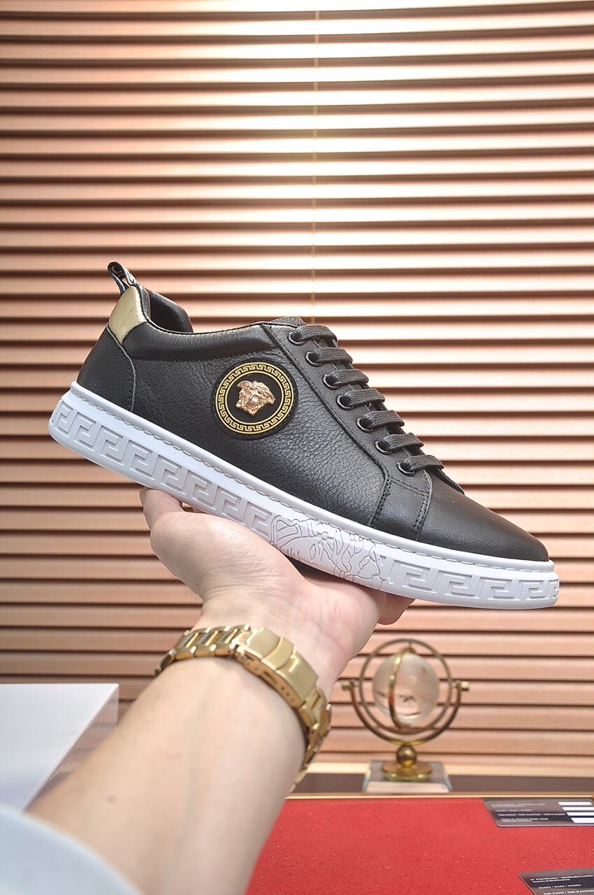 Versace Greca Sneaker 28 - vstockx