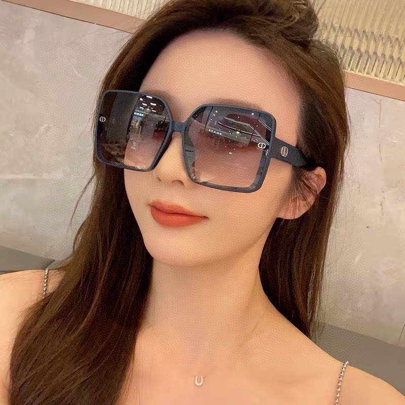 sunglasses Dior D3771 - vstockx