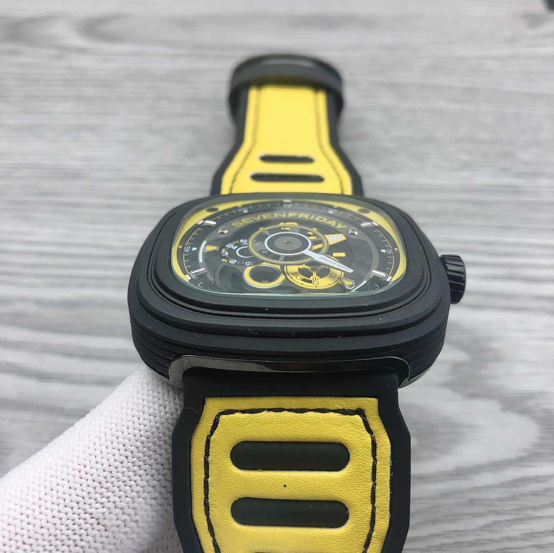 Watches Seven Friday 322835 size:47 mm - vstockx