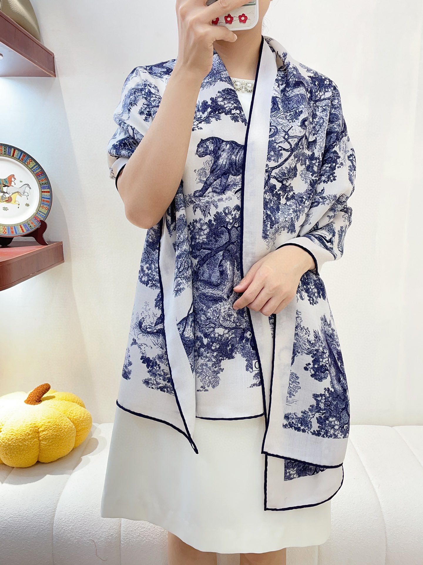 Streetwear Scarf Dior 328750 size�?0*180cm - vstockx