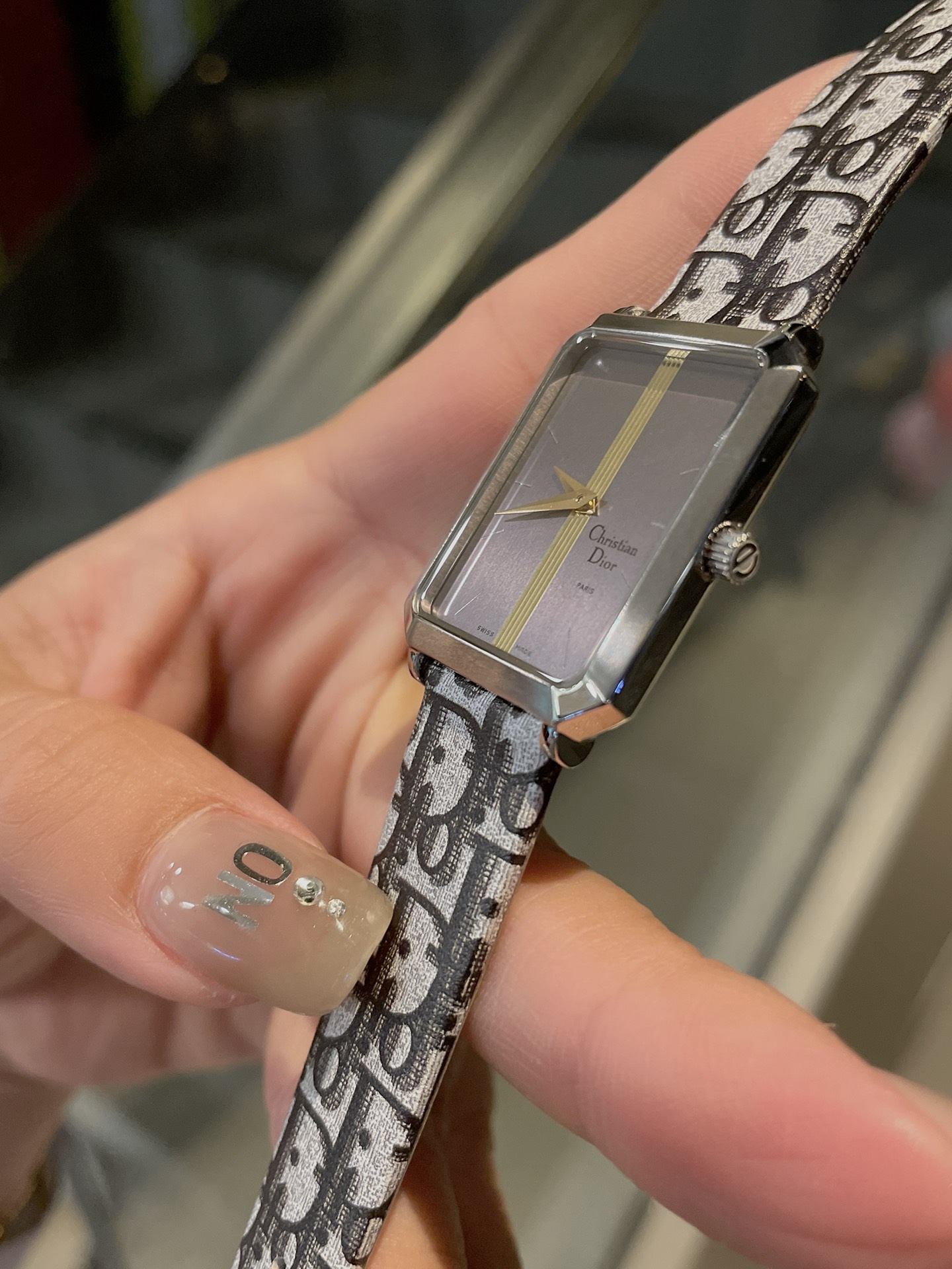 Watches Dior 323376 size:26*32 mm - vstockx