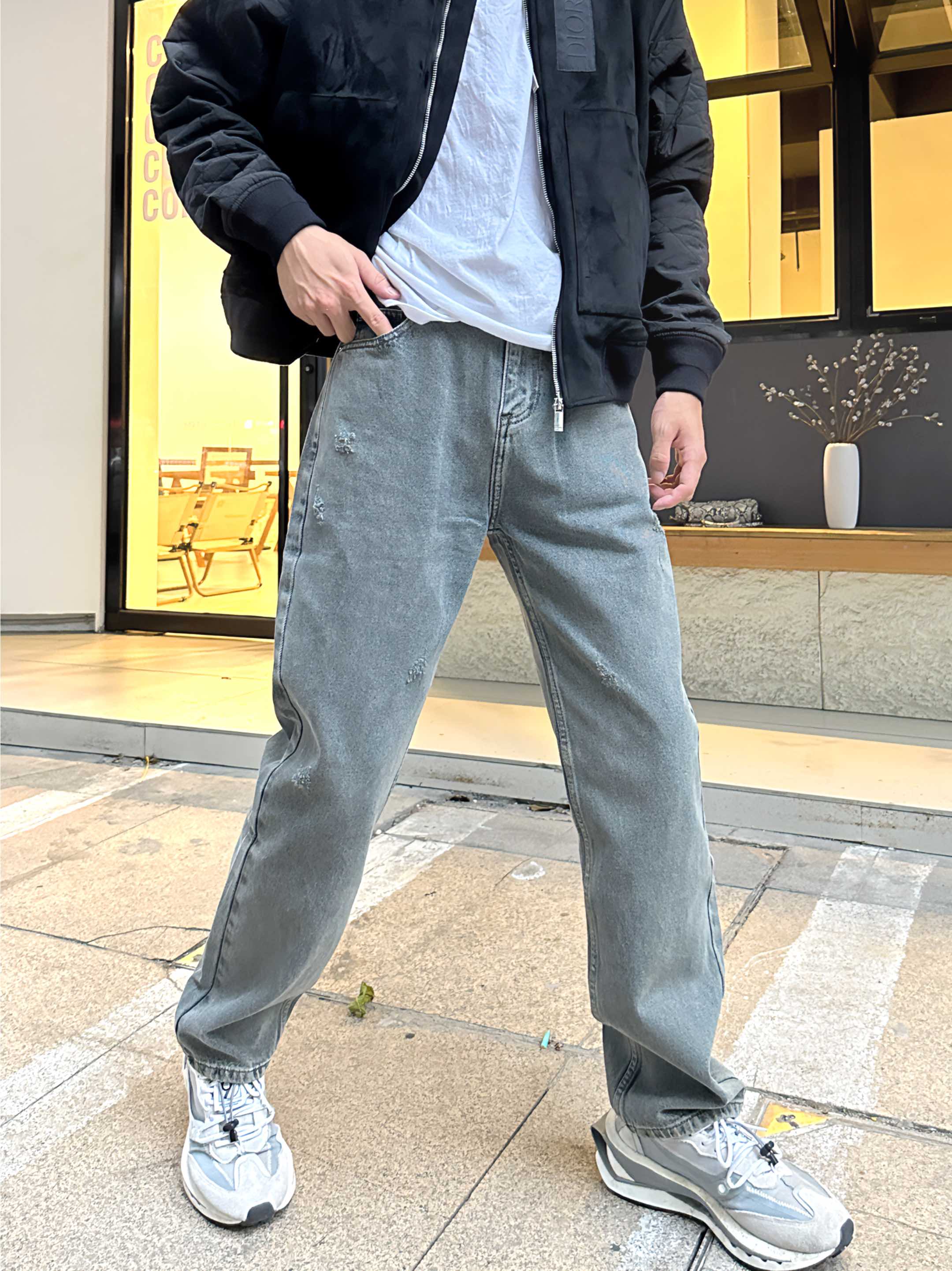 Clothes Burberry 809 - vstockx