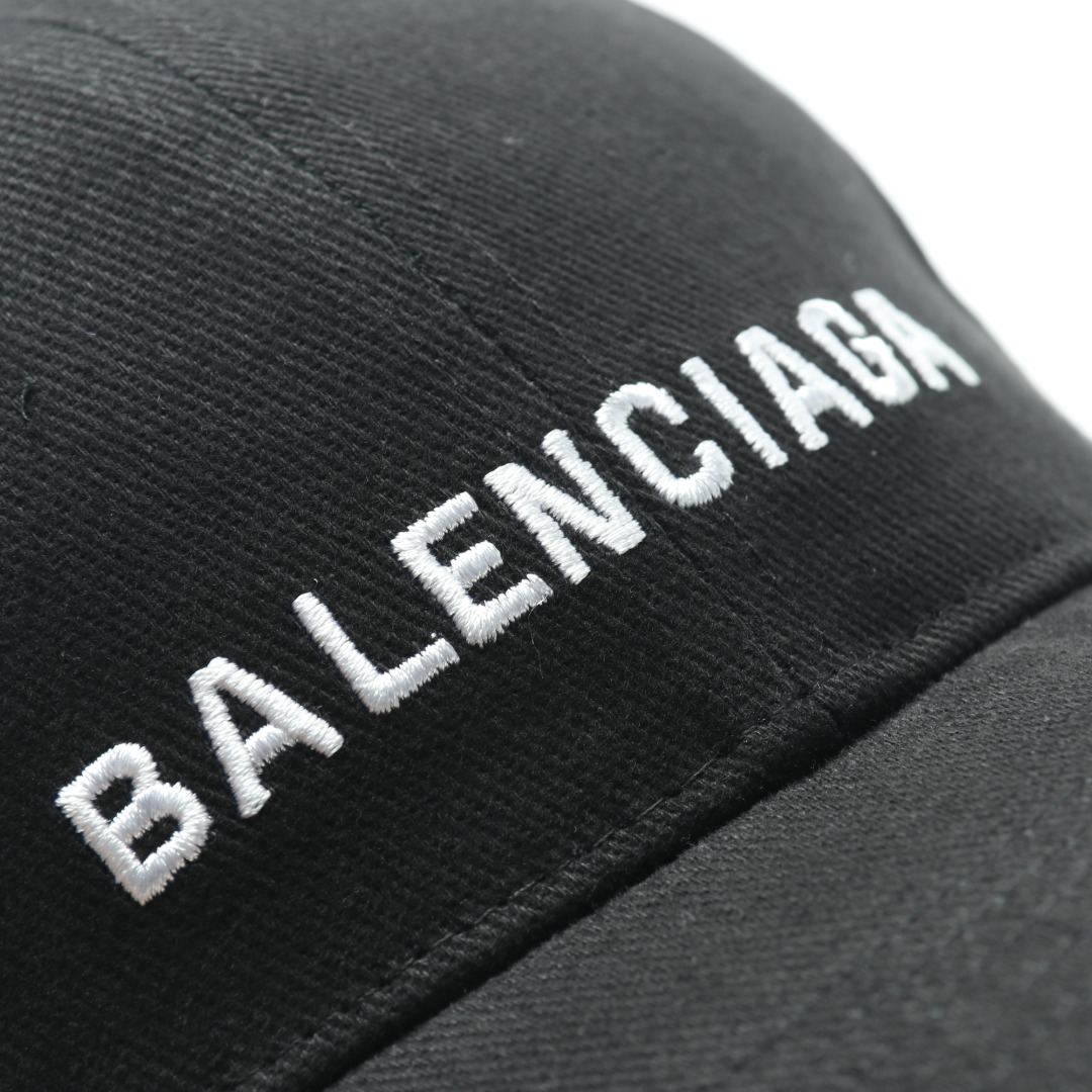 Hat Balenciaga 3 - vstockx