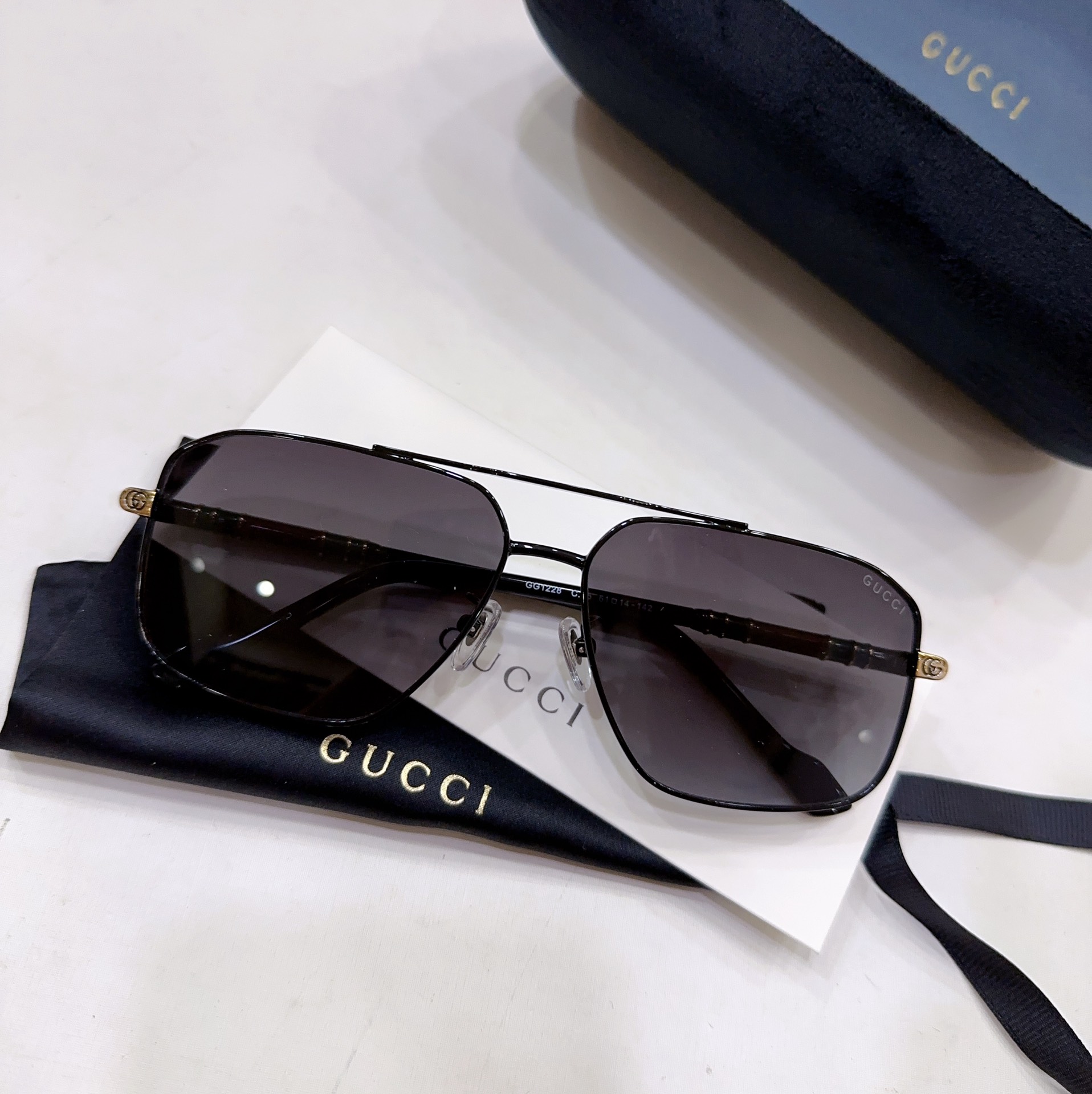 Sunglasses Gucci GG1227 SIZE��60 14-142 - vstockx