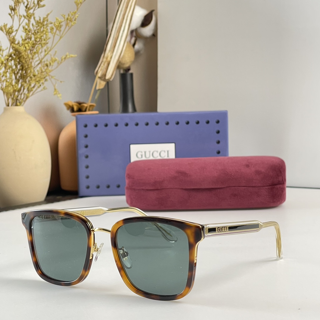 Sunglasses Gucci GG0563S size55 21-150 - vstockx