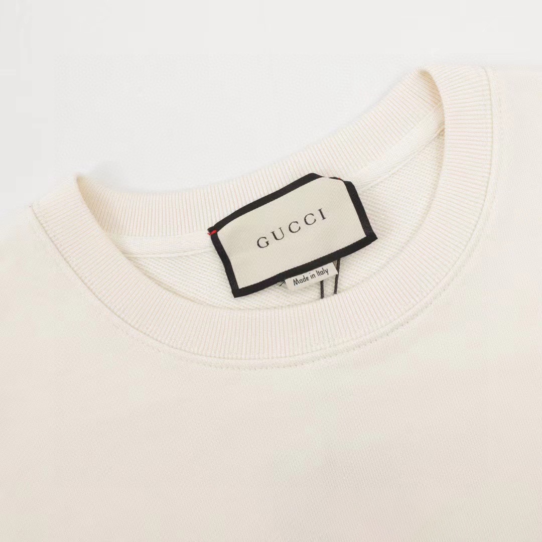 Clothes Gucci 326 - vstockx