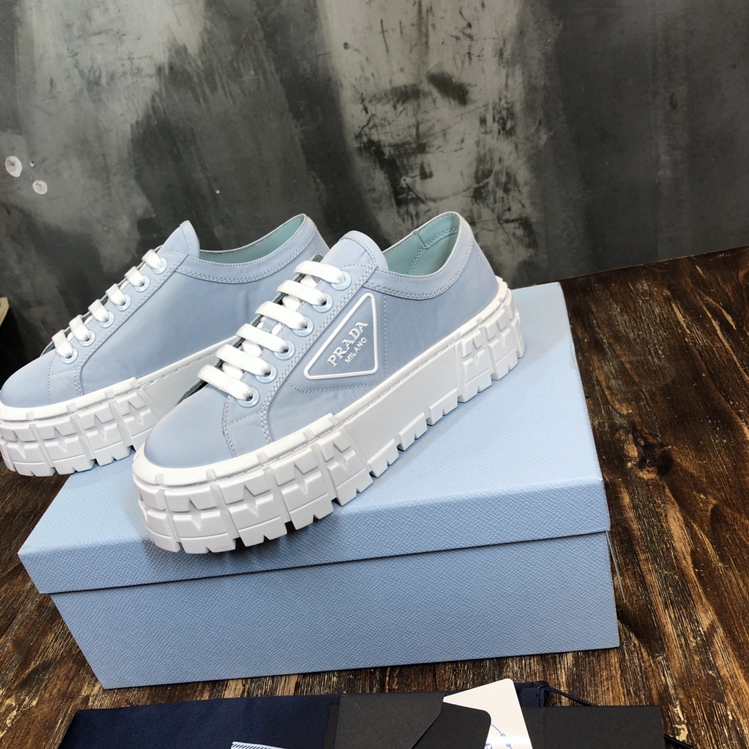 Prada Double Wheel sneaker 3 - vstockx