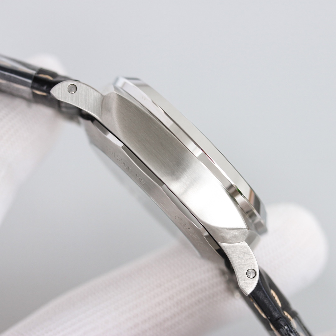 Watches PANERAI 322929 size:44 mm - vstockx