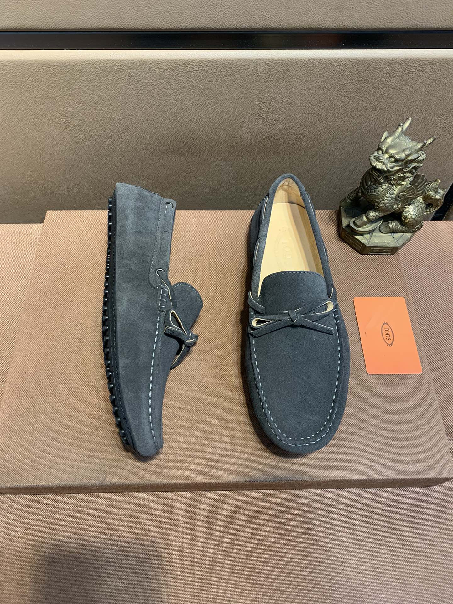 TOD'S Loafers 31 - vstockx