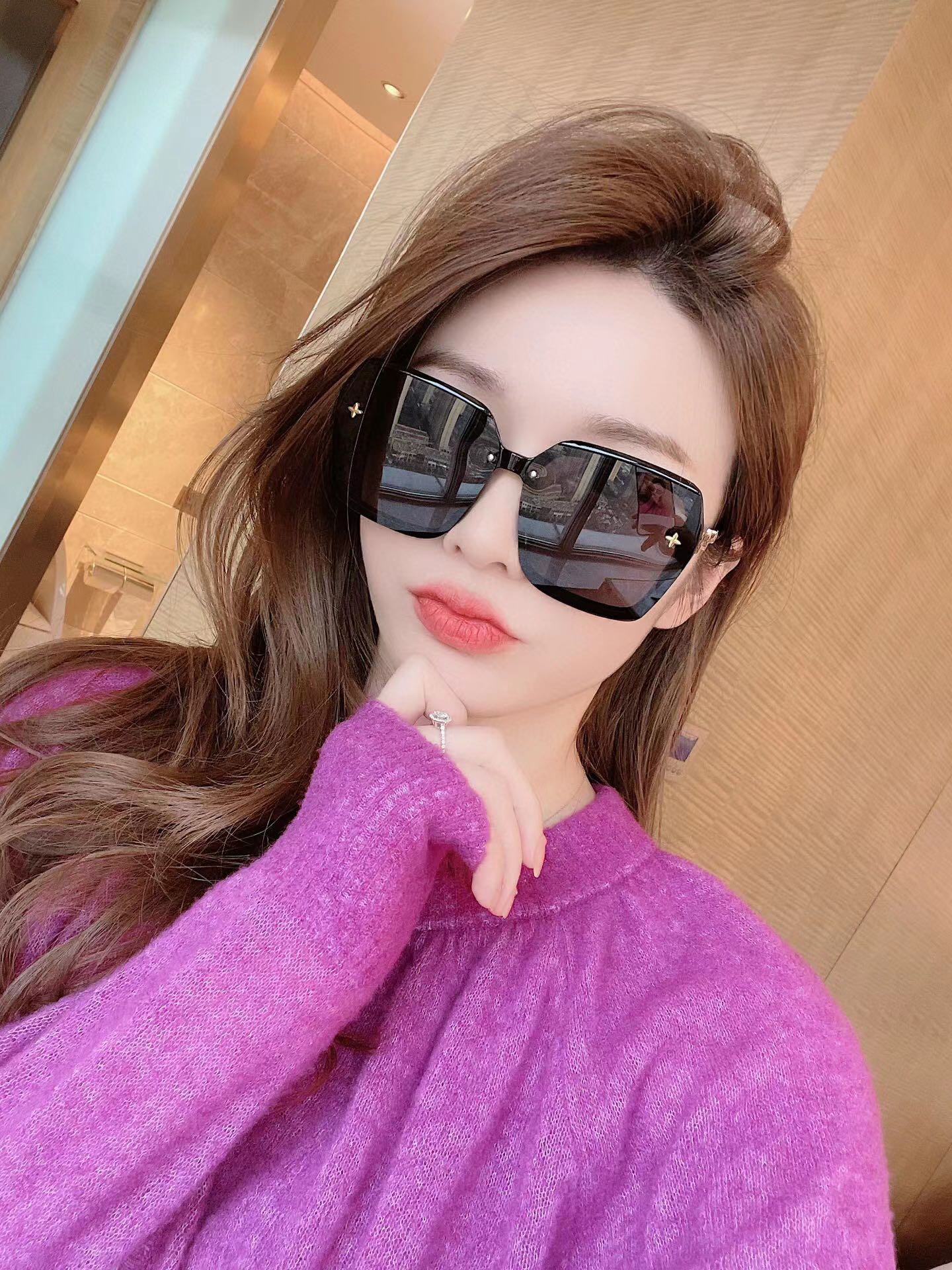 Sunglasses Louis Vuitton L0810 - vstockx